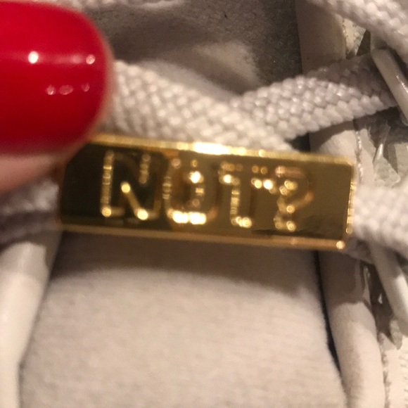 Westbrook tennis shoes - snake skin print canvas - Picture 5 of 5